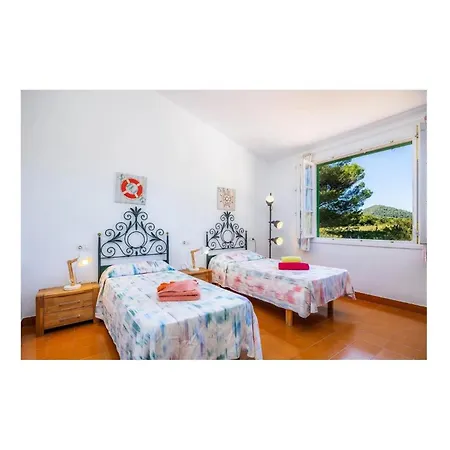 Holiday home Es Calo De Naladern